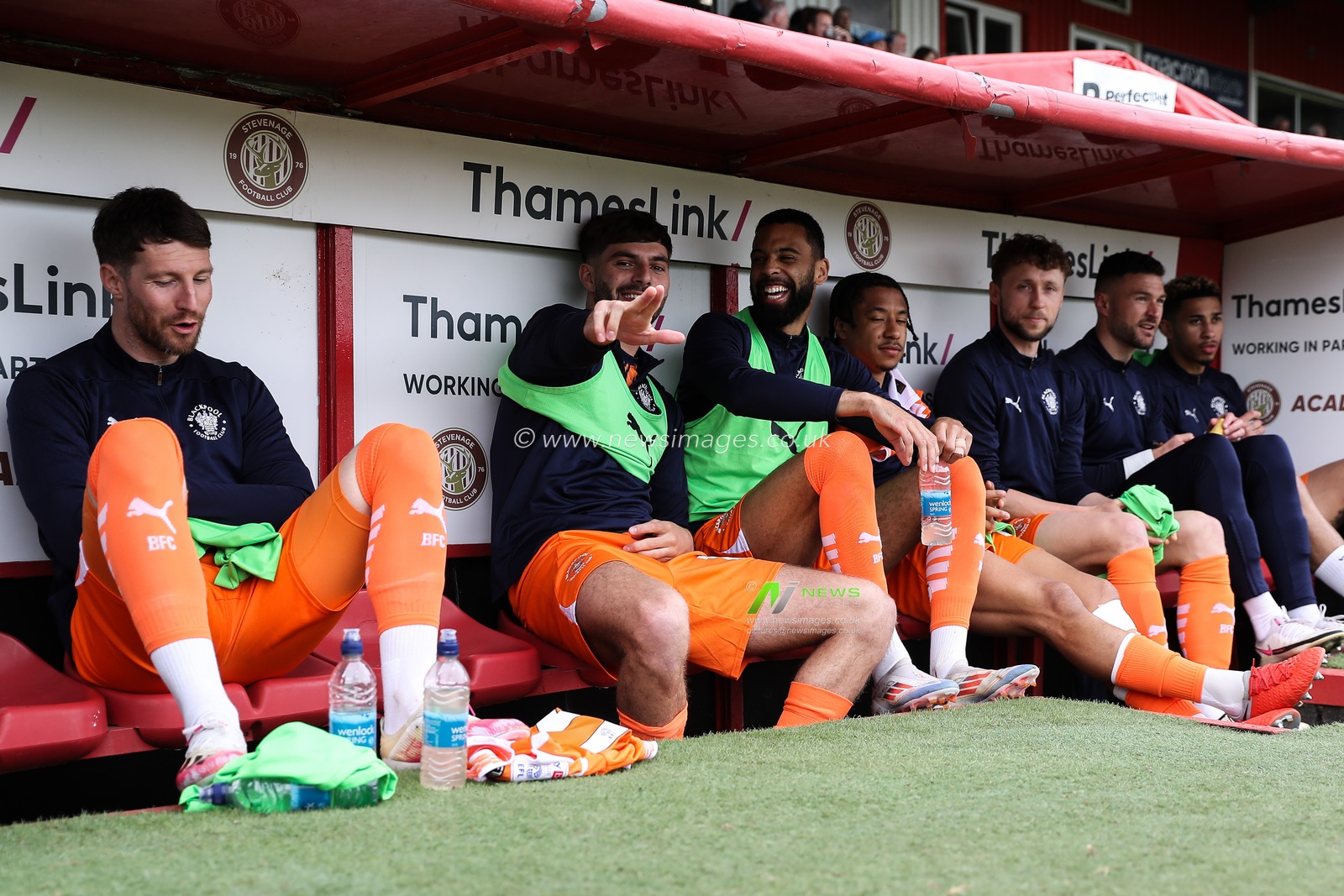 Tom Bloxham of Blackpool during the Sky Bet League 1 match Stevenage vs Blackpool at Lamex Stadium, Stevenage, United Kingdom, 18th April 2025

(Photo by Gareth Evans/News Images)
