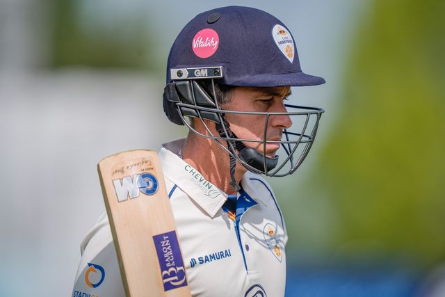 Dejected Wayne Madsen raises his bat to the crowd as he walks off after being caught by Ed Middleton off the bowling of Will Williams during the County Championship Division Two Derbyshire v Gloucestershire at The Central Co-Op County Ground, Derby, United Kingdom on 26 April 2026

(Photo by Maynard Manyowa/News Images)