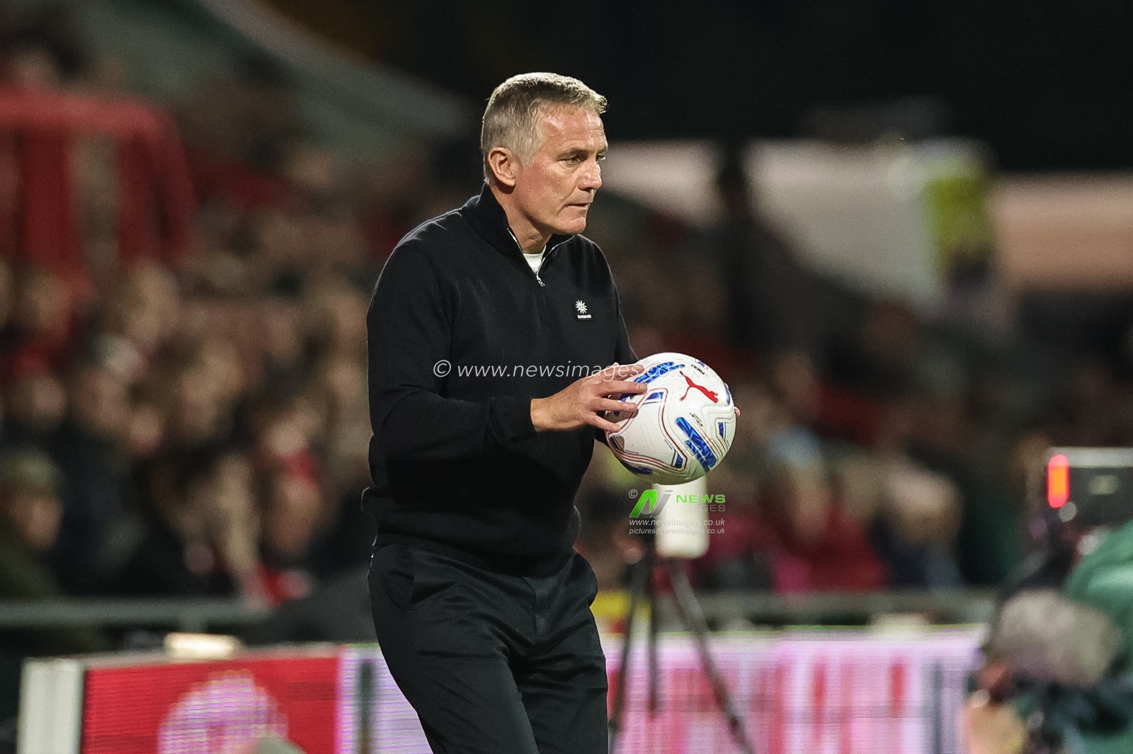 Phil Parkinson manager of Wrexham collects the ball during the Sky Bet Championship match Wrexham vs Birmingham City at The Racecourse Ground, Wrexham, United Kingdom on 28 August 2026

(Photo by Mark Cosgrove/News Images)