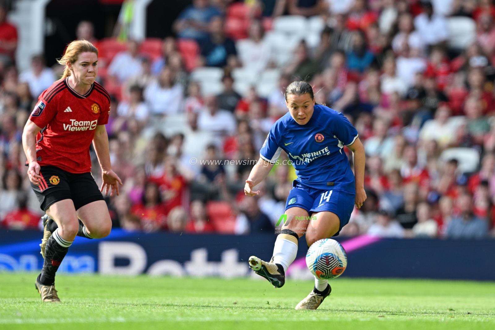 Fran Kirby of Chelsea Women scores a goal make it 0-6 Chelsea, during the The FA Women's Super League match Manchester United Women vs Chelsea FC Women at Old Trafford, Manchester, United Kingdom, 18th May 2024

(Photo by Cody Froggatt/News Images)