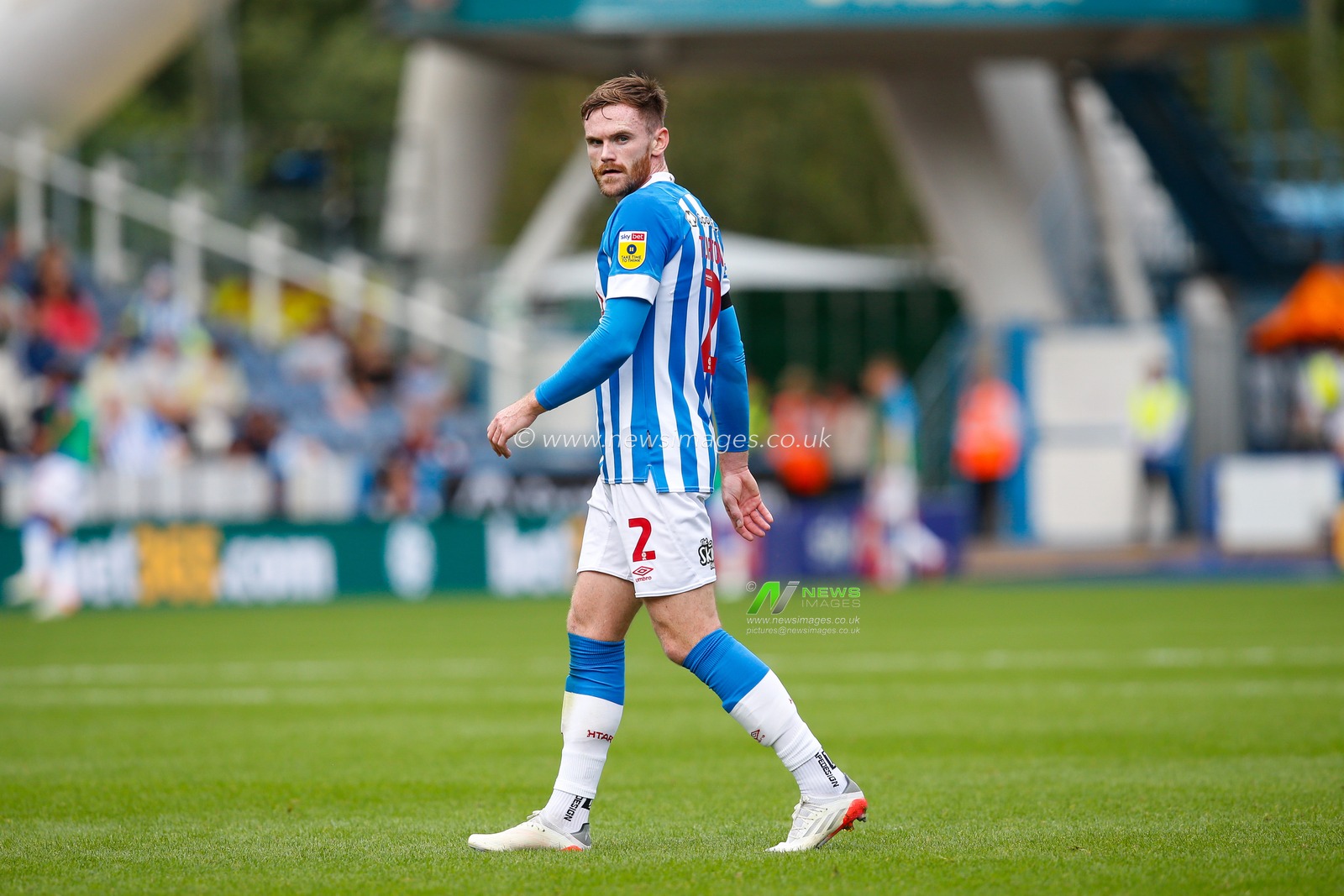 Oliver Turton #2 of Huddersfield Town during the Sky Bet Championship match Huddersfield Town vs Blackpool at John Smith's Stadium, Huddersfield, United Kingdom, 4th September 2022

(Photo by Ben Early/News Images)