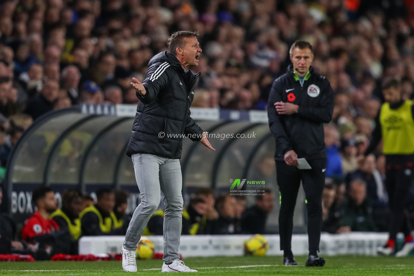 Jesse Marsch manager of Leeds United shouts at referee Tony Harrington during the Premier League match Leeds United vs Bournemouth at Elland Road, Leeds, United Kingdom, 5th November 2022

(Photo by Gareth Evans/News Images)