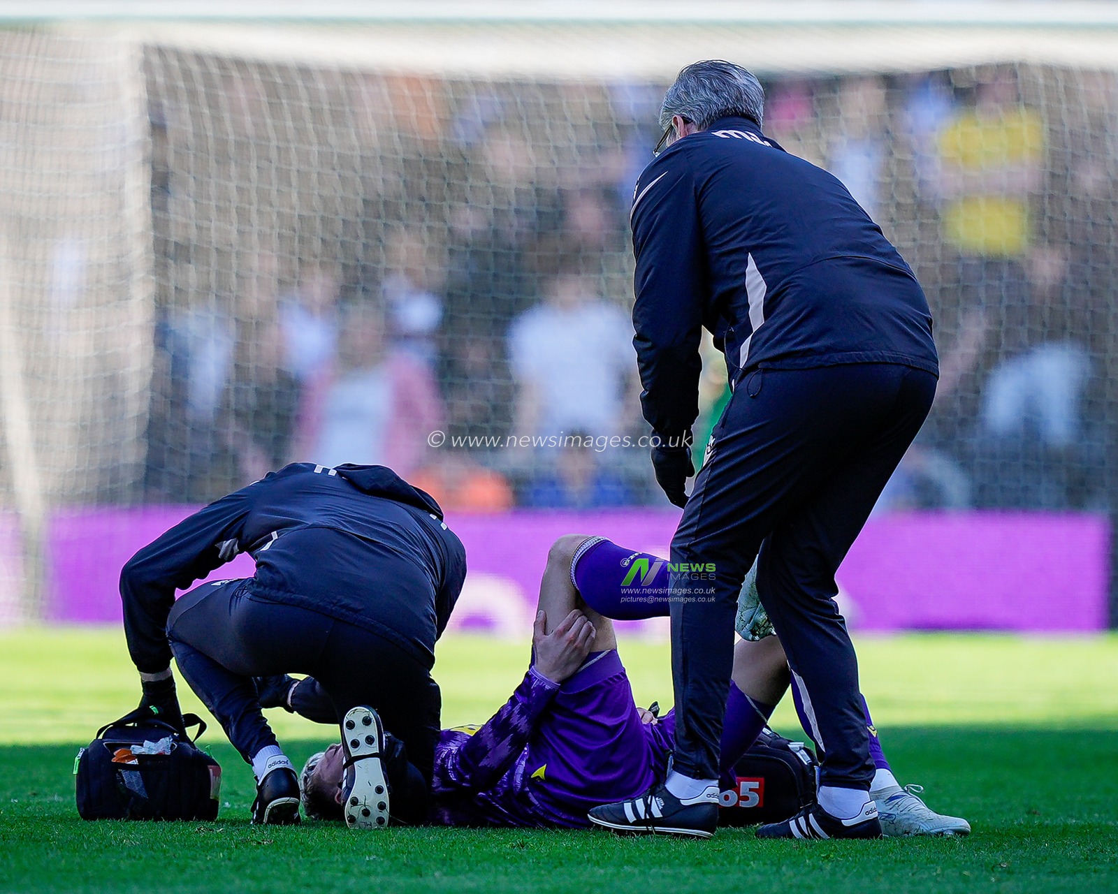 Tomas Rigo of Stoke City goes down injured and receives treatment before being substituted off with an injury during the Sky Bet Championship match Derby County vs Stoke City at Pride Park Stadium, Derby, United Kingdom on 06 April 2026

(Photo by Maynard Manyowa/News Images)