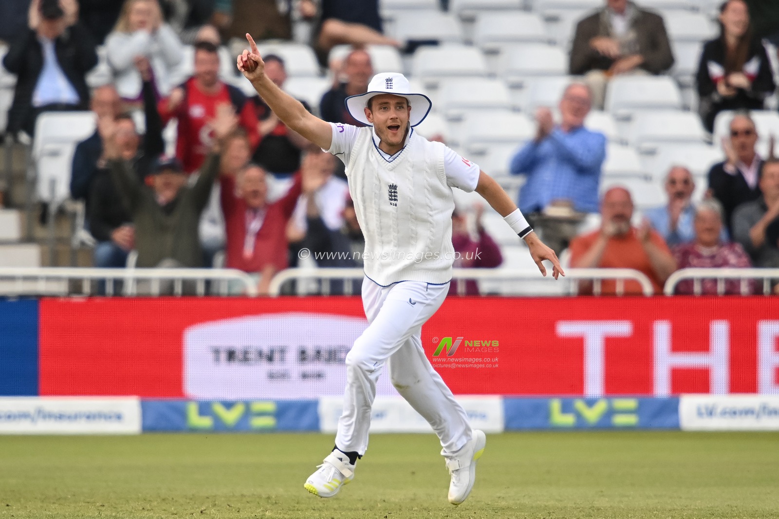 Stuart Broad of England celebrates catching Michael Bracewell of New Zealand
