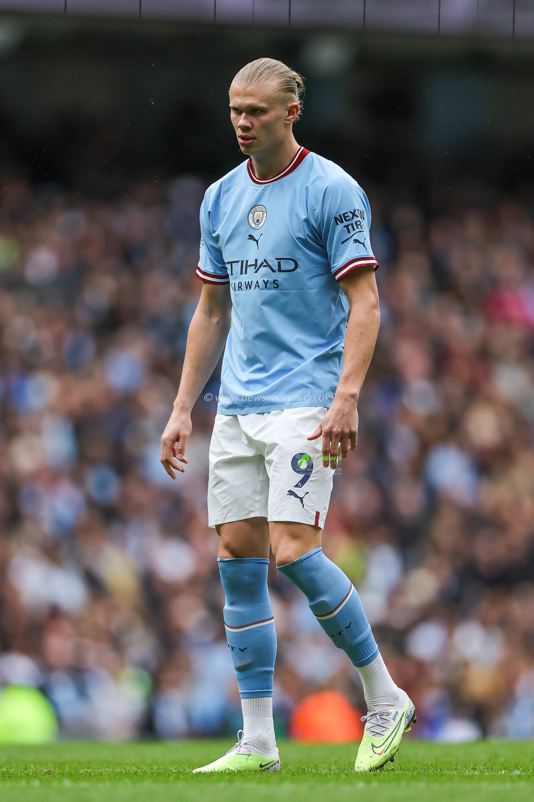 Erling Haaland #9 of Manchester City during the Premier League match Manchester City vs Leeds United at Etihad Stadium, Manchester, United Kingdom, 6th May 2023

(Photo by Mark Cosgrove/News Images)
