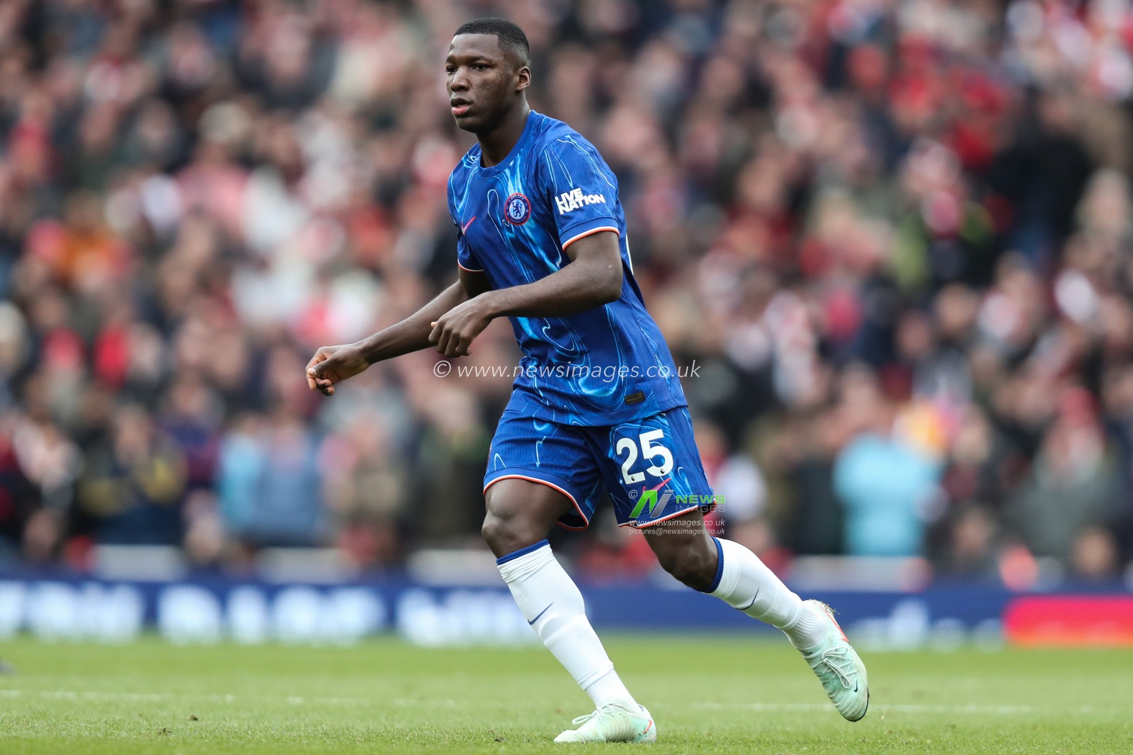 MoisÃ©s Caicedo of Chelsea during the Premier League match Arsenal vs Chelsea at Emirates Stadium, London, United Kingdom, 16th March 2025

(Photo by Izzy Poles/News Images)