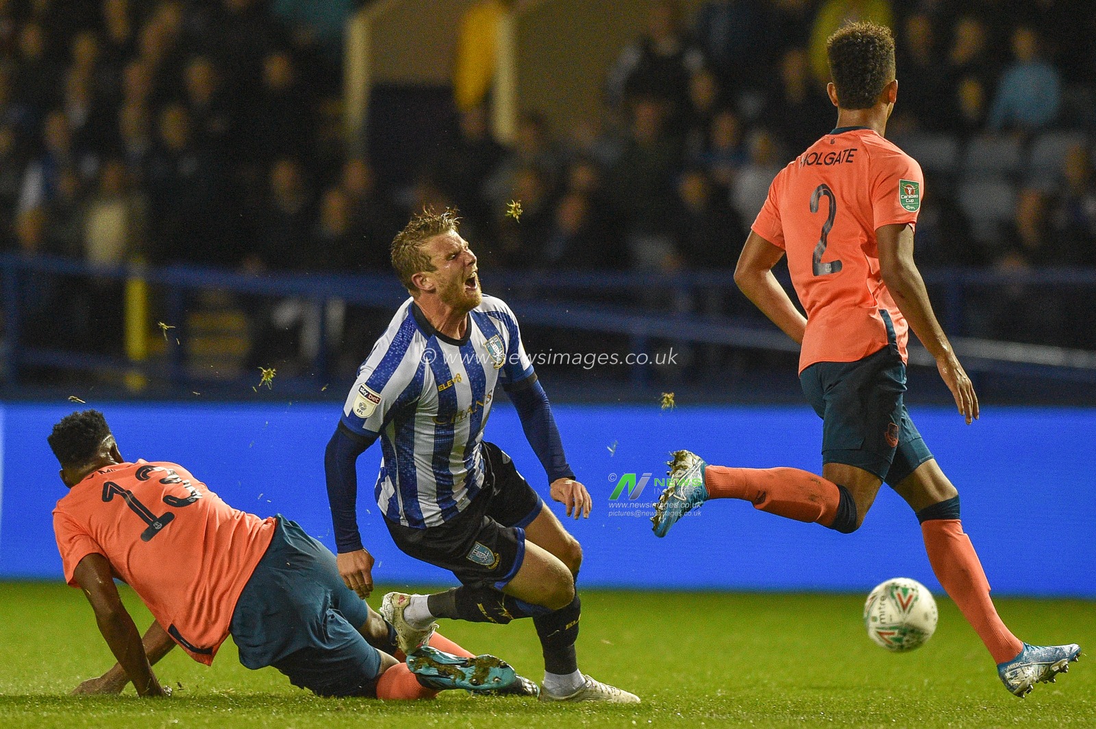 24th September 2019 , Hillsborough, Sheffield, England; EFL Carabao Cup Football, Third Round, Sheffield Wednesday vs Everton : Yerry Mina(13) of Everton  brings down Sam Winnall (11) of Sheffield Wednesday .
Credit: Dean Williams/News Images, 

English Football League images are subject to DataCo Licence
