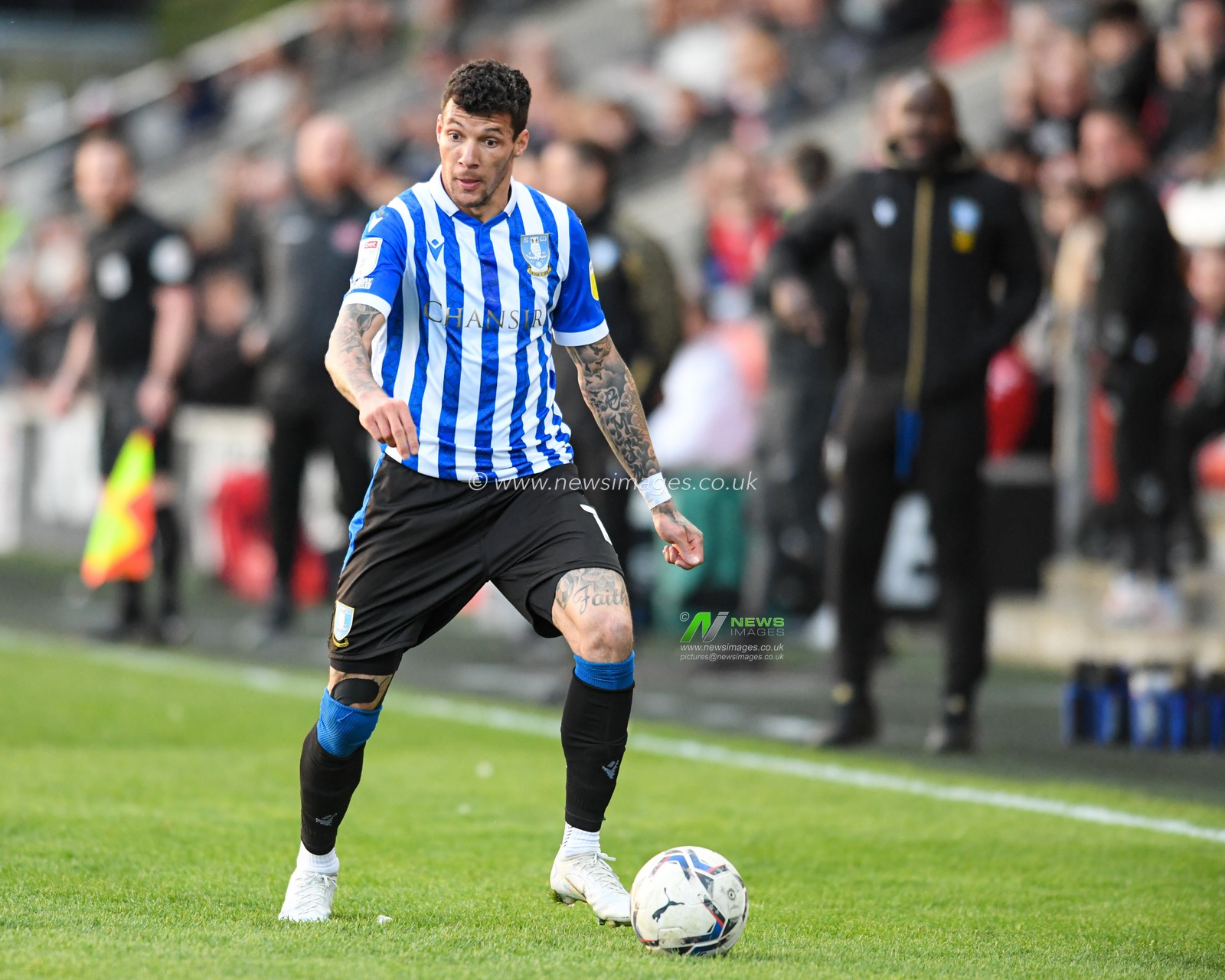 Marvin Johnson #18 of Sheffield Wednesday with the ball