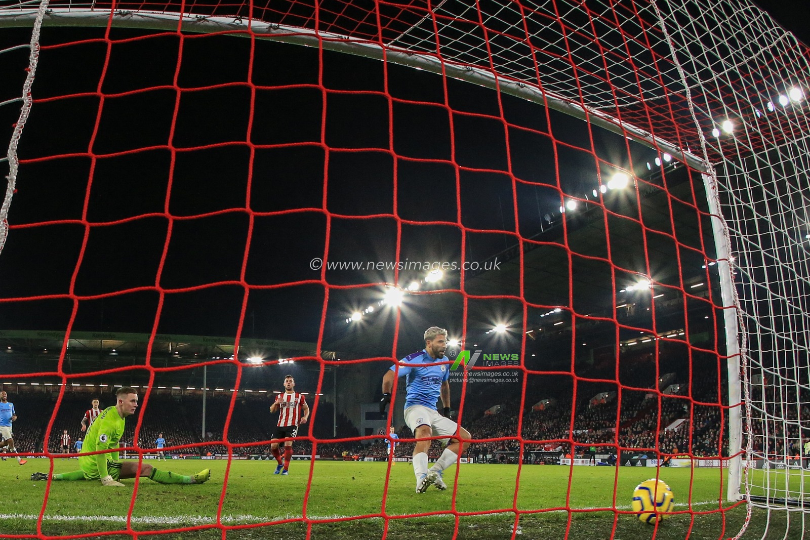 21st January 2020, Bramall Lane, Sheffield, England; Premier League, Sheffield United v Manchester City : Sergio Aguero (10) of Manchester City scores to make it 0-1