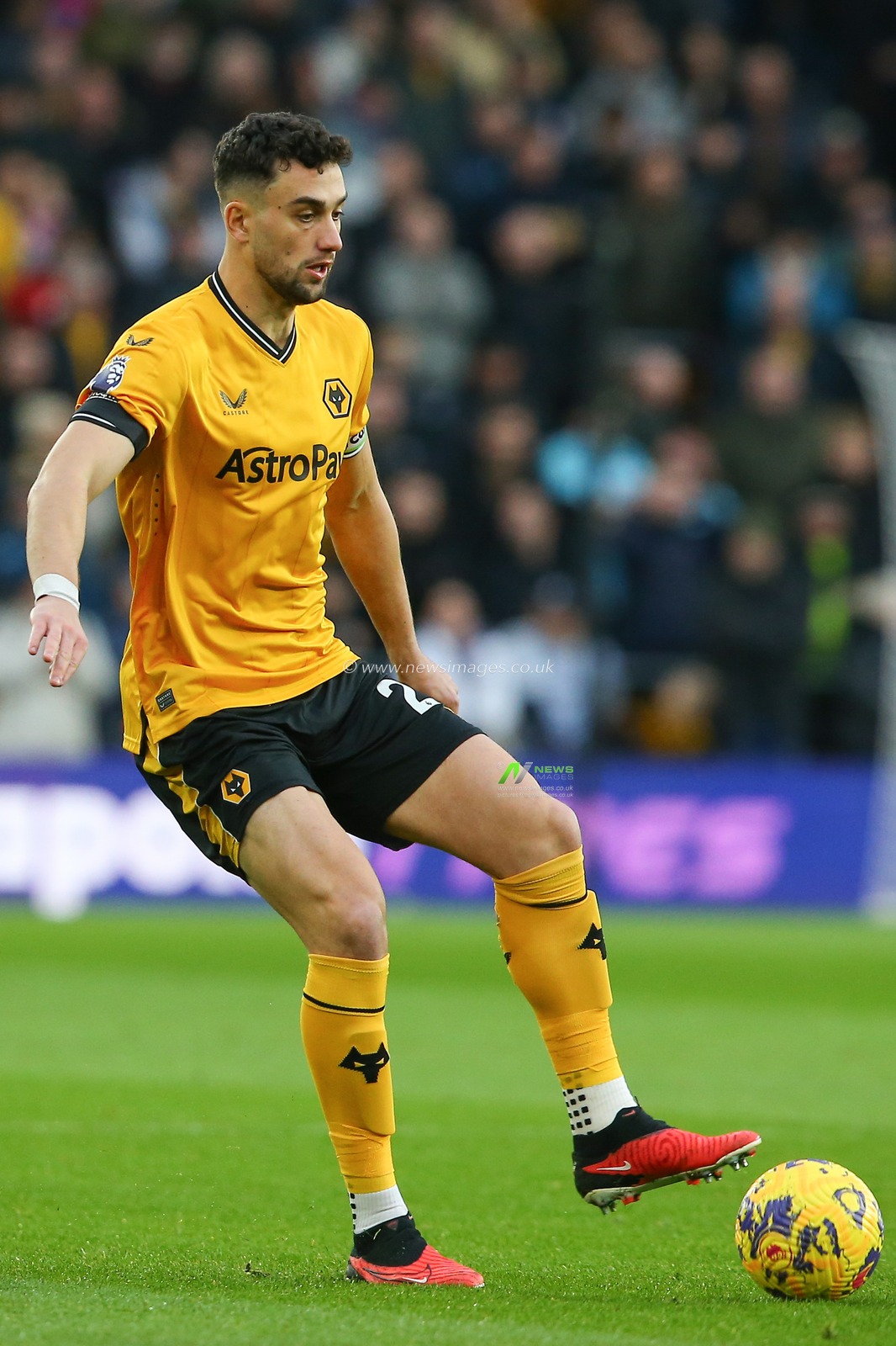 Max Kilman #23 of Wolverhampton Wanderers in action during the Premier League match Wolverhampton Wanderers vs Everton at Molineux, Wolverhampton, United Kingdom, 30th December 2023

(Photo by Gareth Evans/News Images)