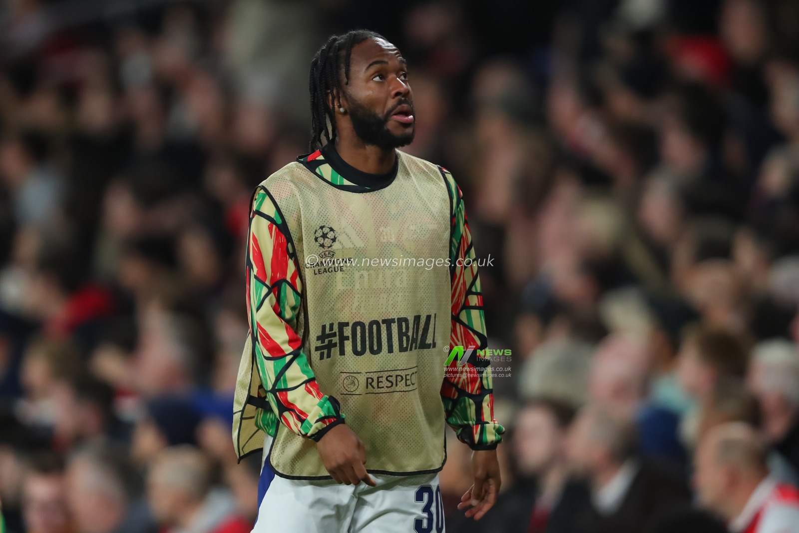 Raheem Sterling of Arsenal warms up during the UEFA Champions League, League Stage Arsenal vs FC Shakhtar Donetsk at Emirates Stadium, London, United Kingdom, 22nd October 2024

(Photo by Izzy Poles/News Images)