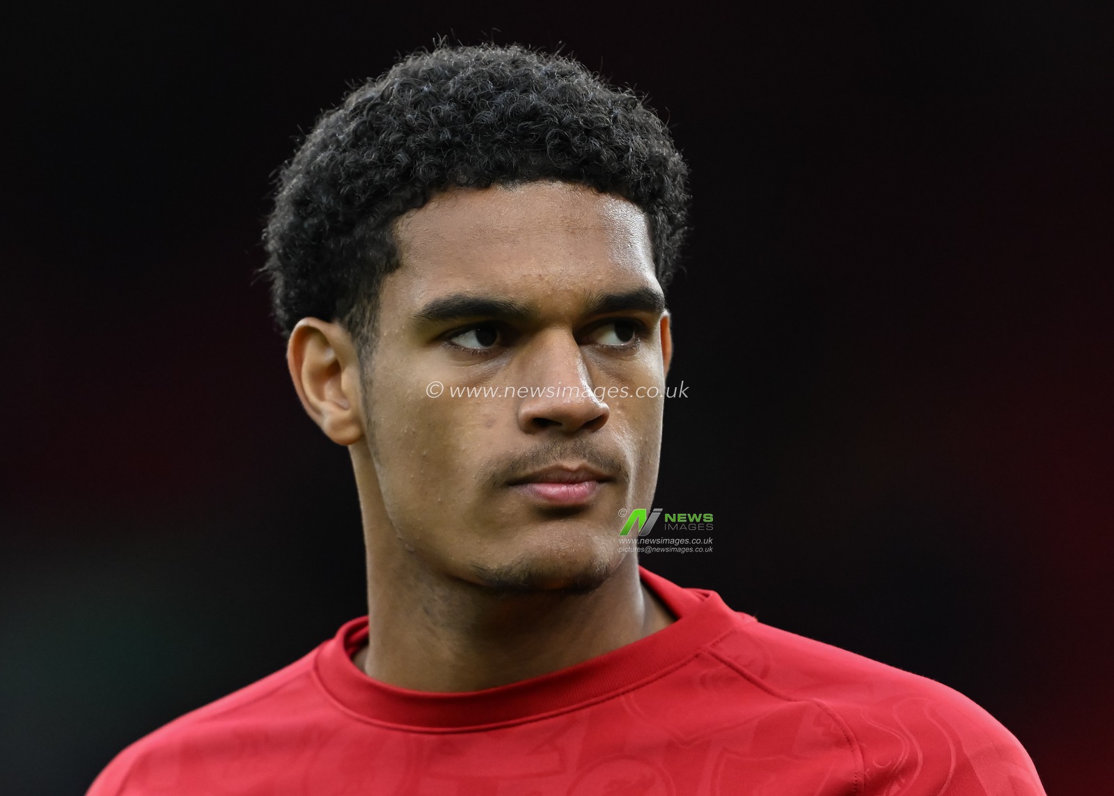 Jarell Quansah of Liverpool warms up ahead of the Premier League match Liverpool vs Brighton and Hove Albion at Anfield, Liverpool, United Kingdom, 2nd November 2024

(Photo by Cody Froggatt/News Images)