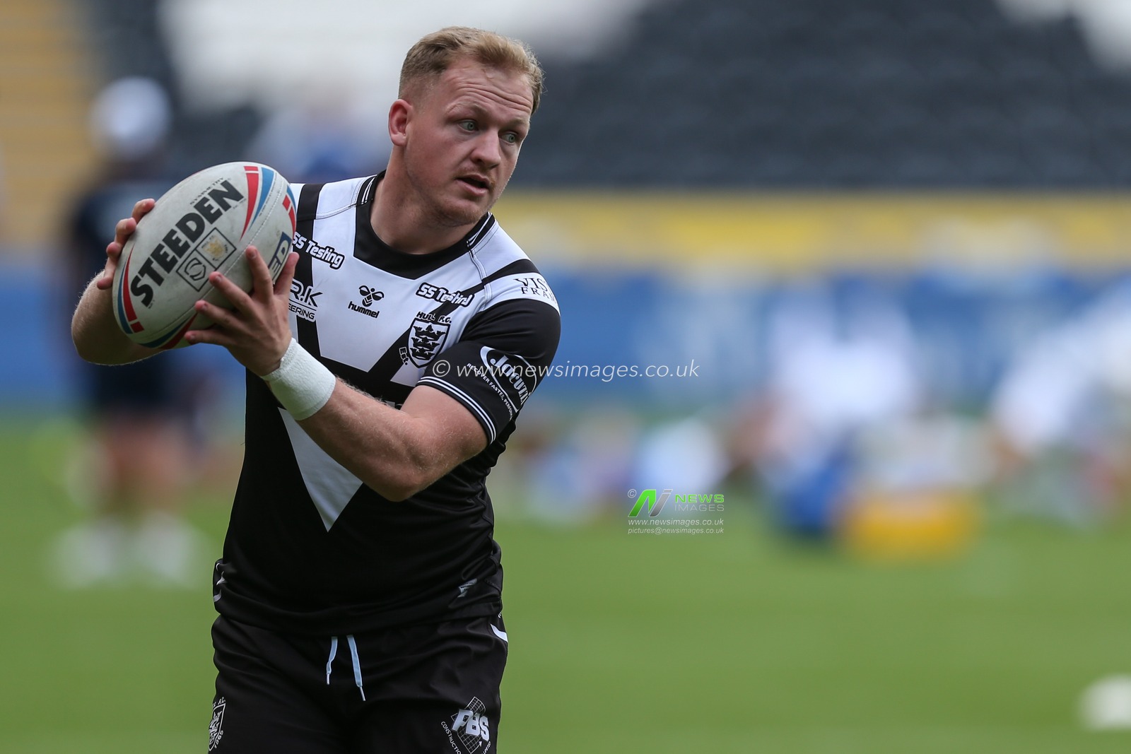 Jordan Johnstone #21 of Hull FC during pre-game warm up
