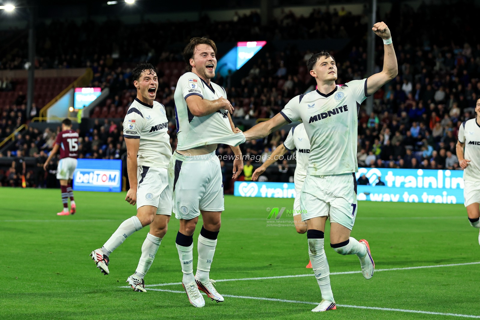 Aidan Morris of Middlesbrough celebrates after scoring to make it 0-1 during the Sky Bet Championship match Burnley vs Middlesbrough at Turf Moor, Burnley, United Kingdom on 02 September 2026

(Photo by Jorge Horsted/News Images)