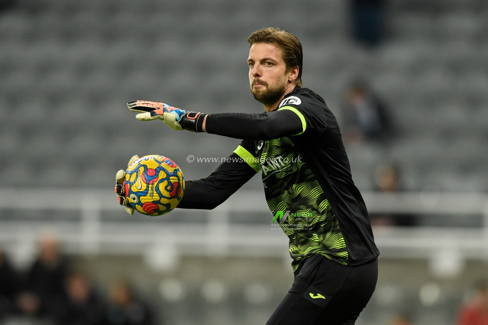 Tim Krul #1 of Norwich City warming up before the game