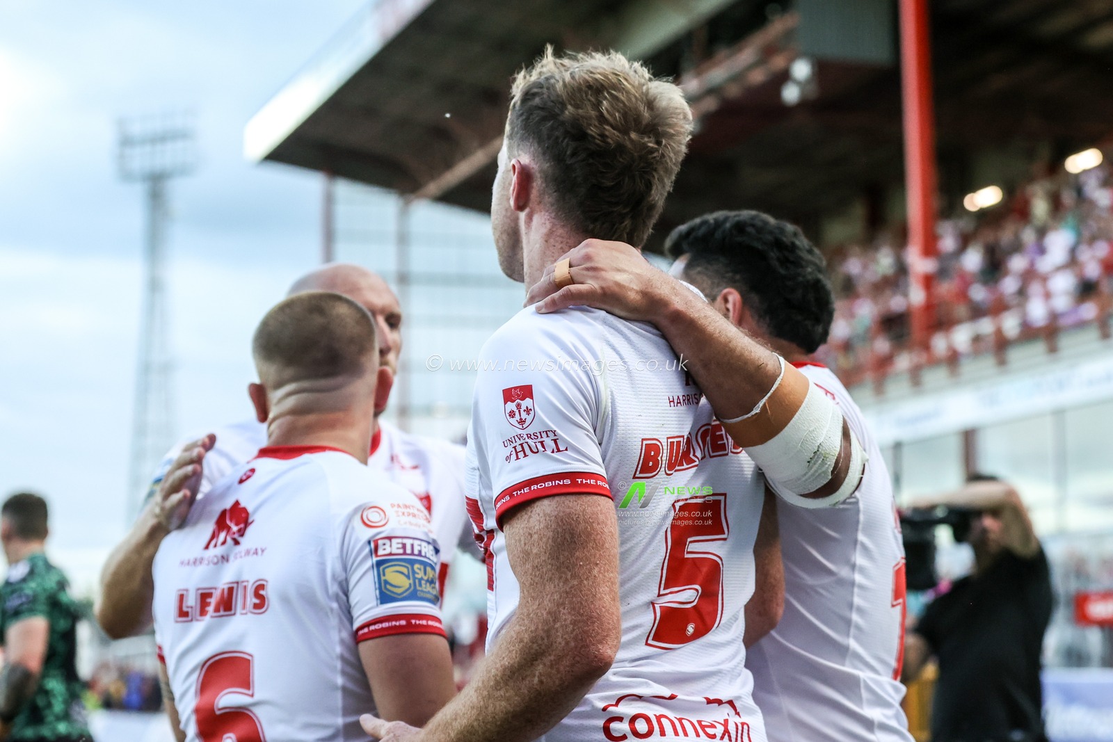 Joe Burgess of Hull KR celebrates his try during the Betfred Super League round 15 match Hull KR vs Leigh Leopards at Sewell Group Craven Park, Hull, United Kingdom on 19 June 2026

(Photo by Alfie Cosgrove/News Images)