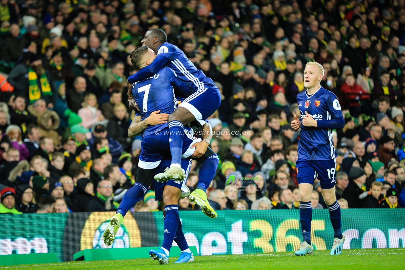 8th November 2019, Carrow Road, Norwich, England; Premier League, Norwich City v Watford :Andre Gray (18) of Watford celebrates making it 0-2 with Gerard Deulofeu (07)


Credit: Georgie Kerr/News Images