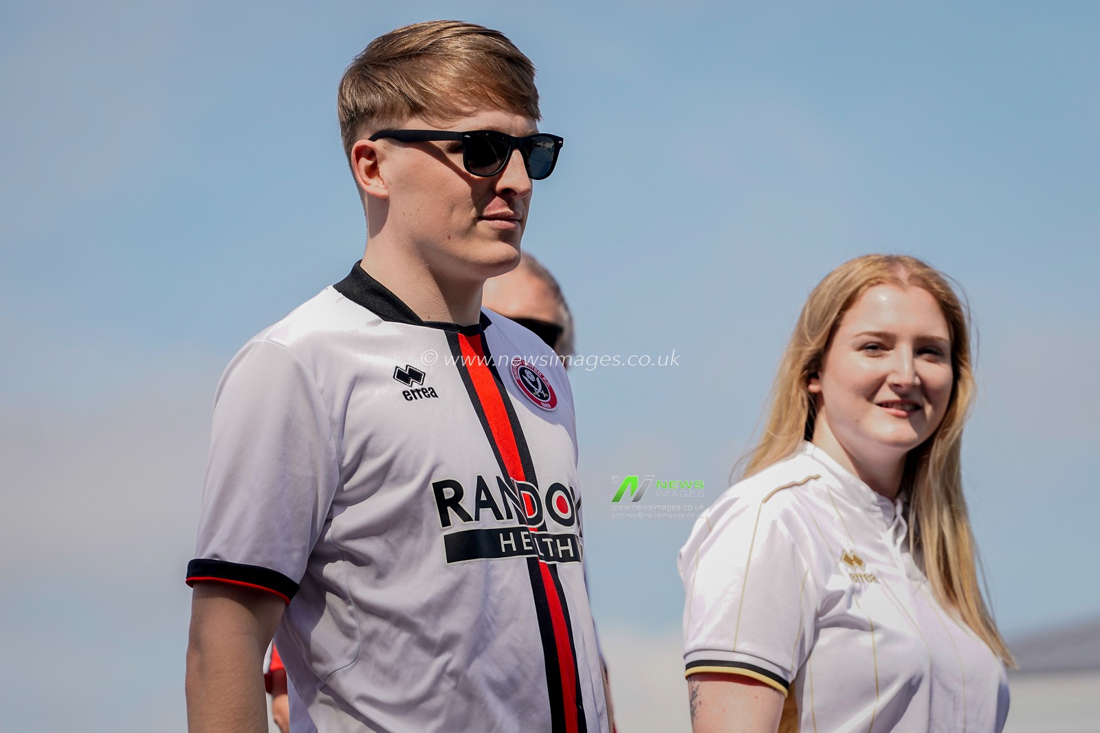 Sheffield United Fans interact outside the stadium prior to kick off during the Sky Bet Championship match Derby County vs Sheffield United at Pride Park Stadium, Derby, United Kingdom on 02 May 2026

(Photo by Maynard Manyowa/News Images)