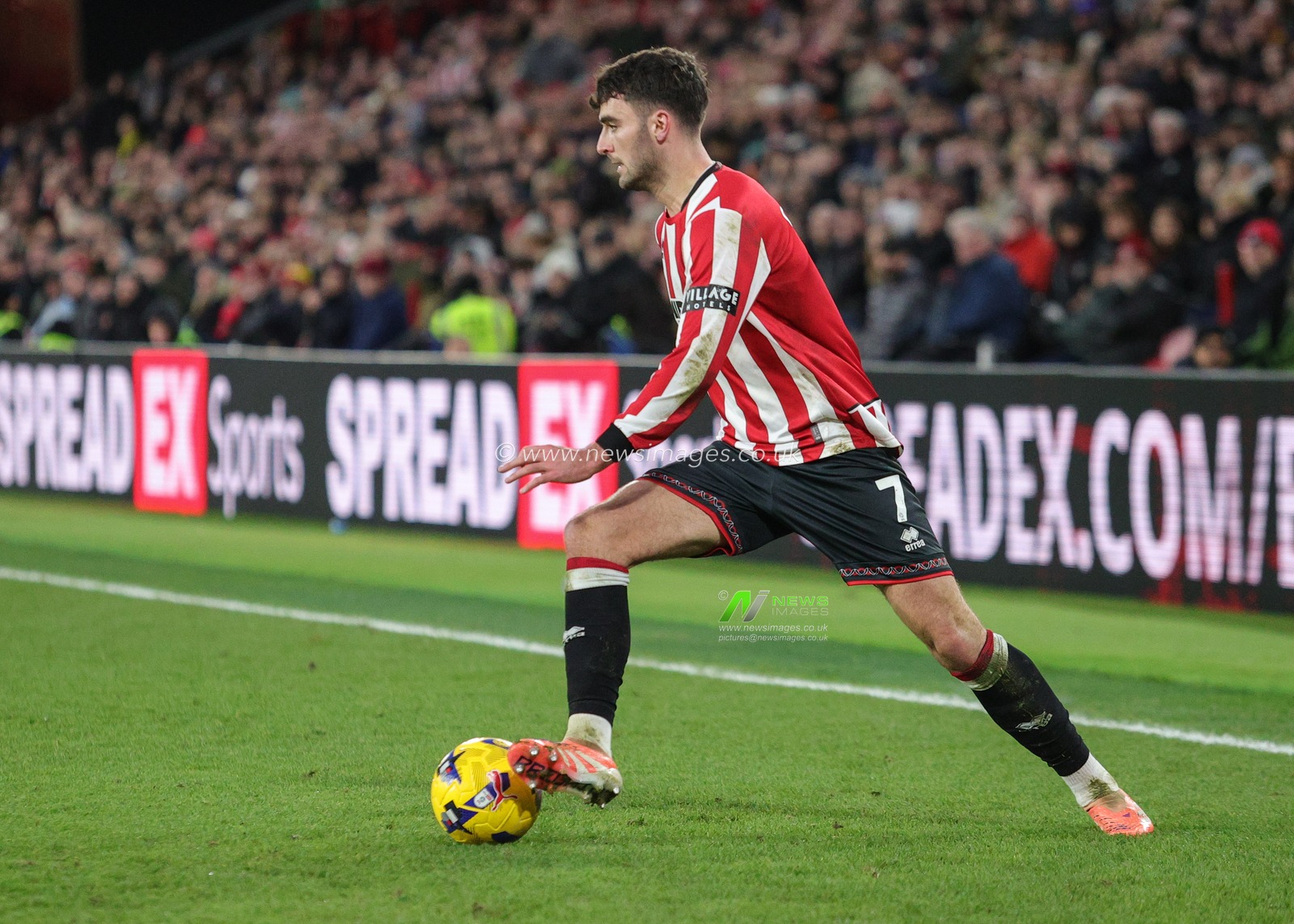 Thomas Cannon of Sheffield United in action during the Sky Bet Championship match Sheffield United vs Ipswich Town at Bramall Lane, Sheffield, United Kingdom, 24th January 2026

(Photo by Richard Bierton/News Images)