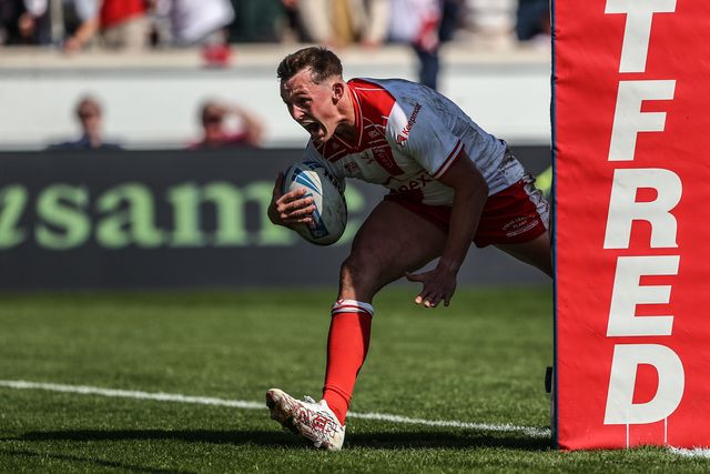Betfred Challenge Cup Semi-final Hull KR v Catalans Dragons