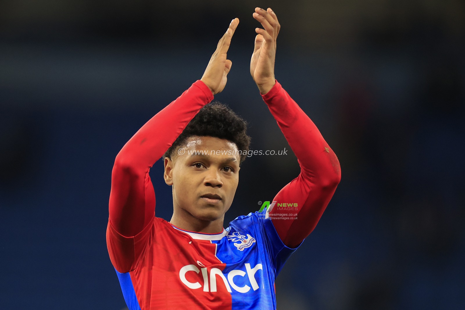 Matheus Franca #11 of Crystal Palace applauds the fans at the end of the Premier League match Manchester City vs Crystal Palace at Etihad Stadium, Manchester, United Kingdom, 16th December 2023

(Photo by Conor Molloy/News Images)