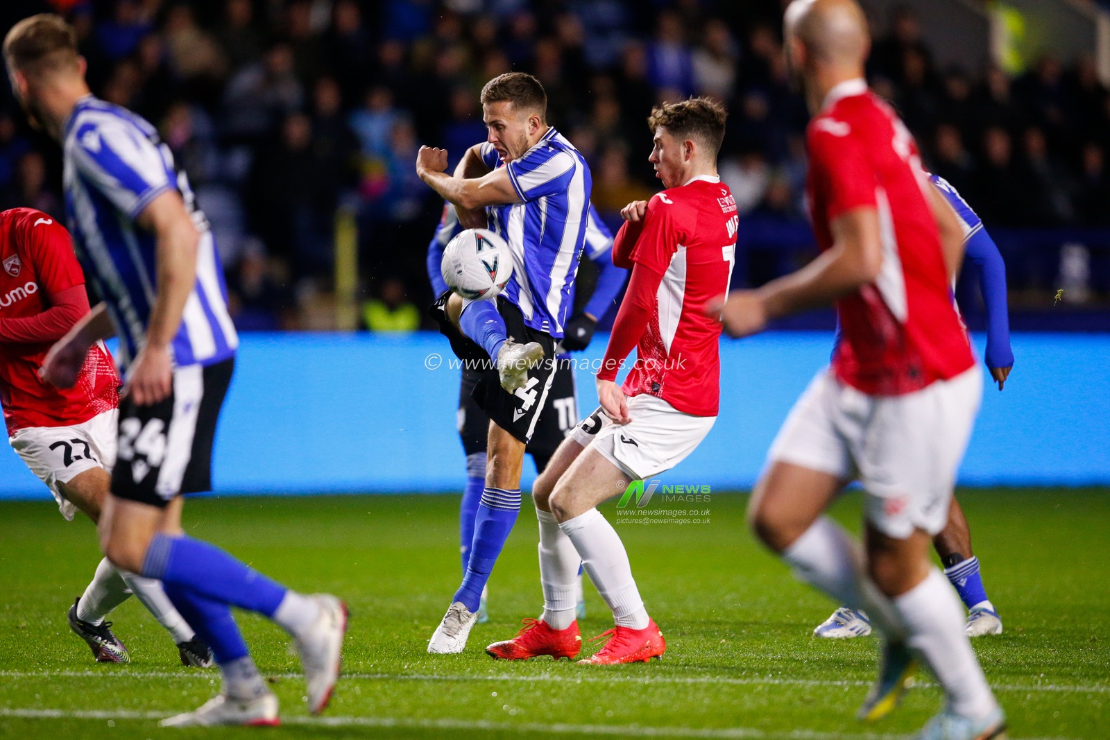Will Vaulks #4 of Sheffield Wednesday attempts a shot on goal during the Emirates FA Cup match Sheffield Wednesday vs Morecambe at Hillsborough, Sheffield, United Kingdom, 4th November 2022

(Photo by Ben Early/News Images)