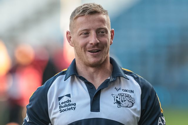 Lachie Miller of Leeds Rhinos arrives during the Betfred Super League Round 25 match Huddersfield Giants vs Leeds Rhinos at Accu Stadium, Huddersfield, United Kingdom, 4th September 2025

(Photo by Mark Cosgrove/News Images)