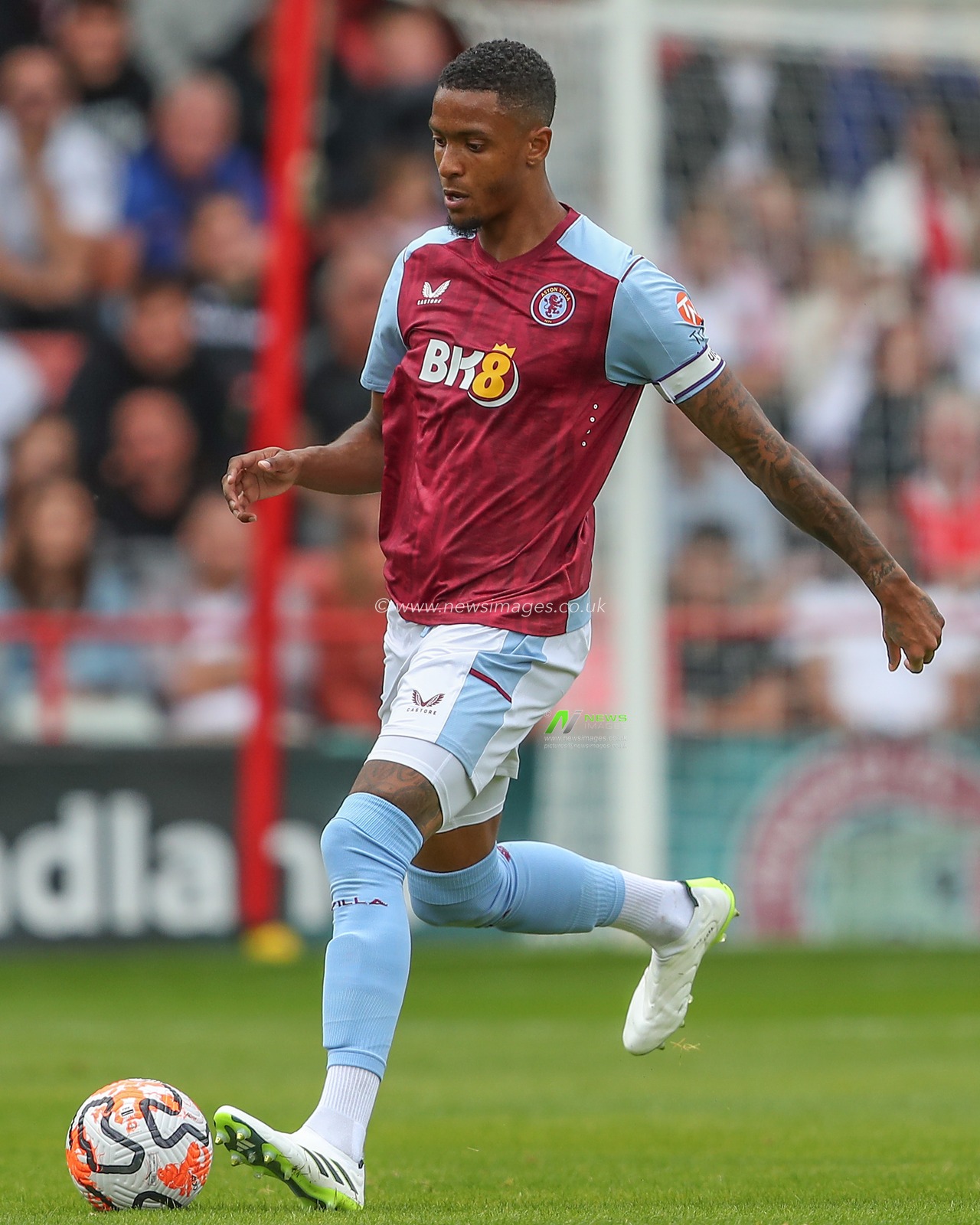 Ezri Konsa #4 of Aston Villa in action during the Pre-season friendly match Walsall vs Aston Villa at Poundland Bescot Stadium, Walsall, United Kingdom, 15th July 2023

(Photo by Gareth Evans/News Images)