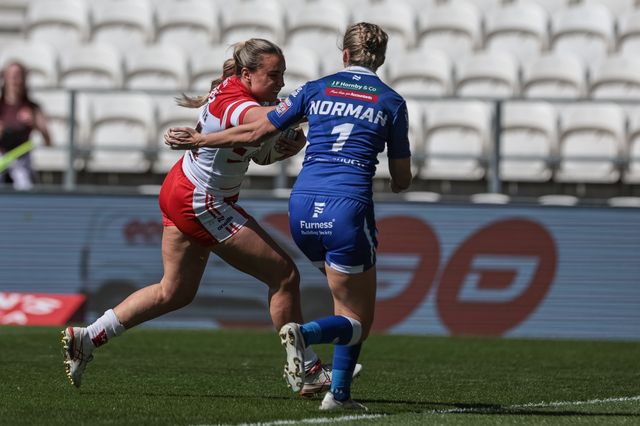 Paige Travis of St Helen’s goes over for a try during the Betfred Women's Challenge Cup Quarter Final match St Helens vs Barrow Raiders at The BrewDog Stadium, St Helens, United Kingdom on 25 April 2026

(Photo by Mark Cosgrove/News Images)