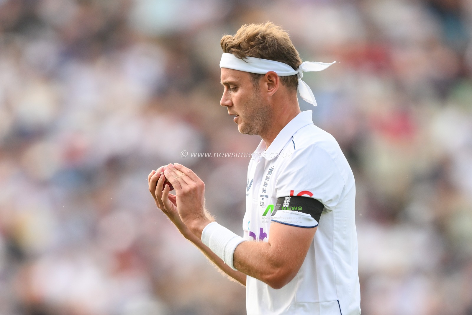 Stuart Broad of England checks the ball during the LV= Insurance Ashes First Test Series Day 1 England vs Australia at Edgbaston, Birmingham, United Kingdom, 16th June 2023

(Photo by Craig Thomas/News Images)