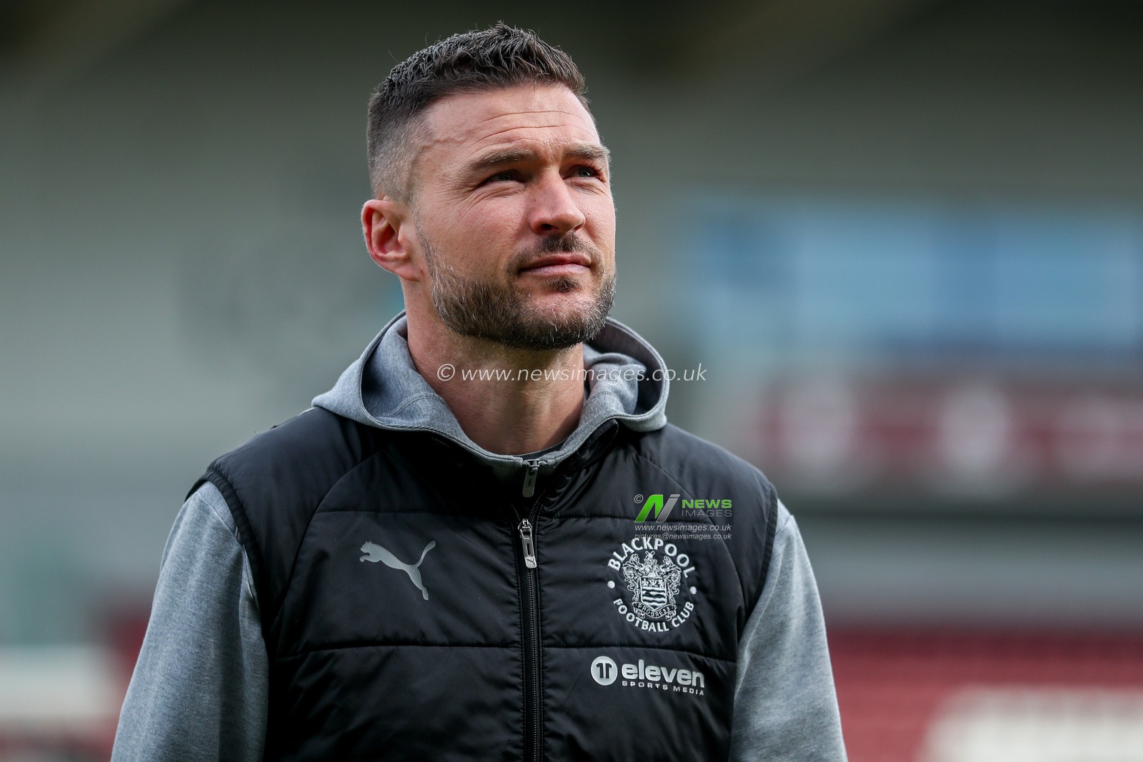 Richard O'Donnell of Blackpool arrives at Sixfields Stadium prior to the Sky Bet League 1 match Northampton Town vs Blackpool at Sixfields Stadium, Northampton, United Kingdom, 22nd March 2025

(Photo by Izzy Poles/News Images)