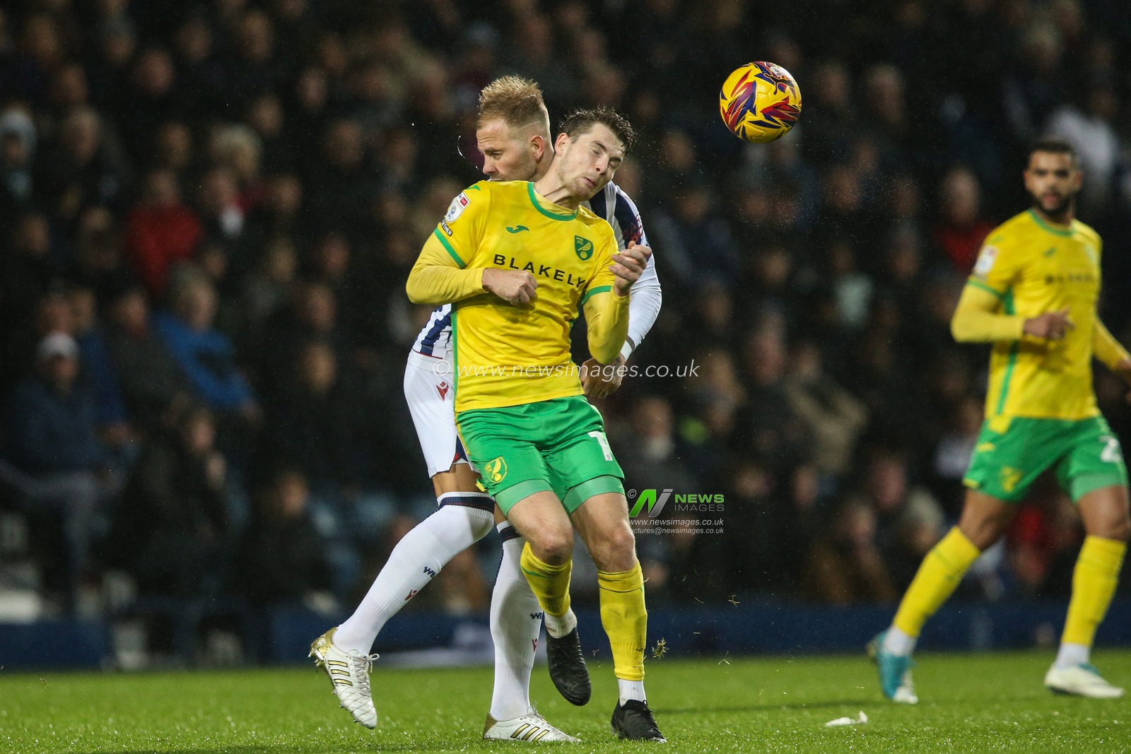 UroÅ¡ RaÄiÄ‡ of West Bromwich Albion and Jacob Lungi SÃ¸rensen of Norwich City clash heads during the Sky Bet Championship match West Bromwich Albion vs Norwich City at The Hawthorns, West Bromwich, United Kingdom, 23rd November 2024

(Photo by Gareth Evans/News Images)