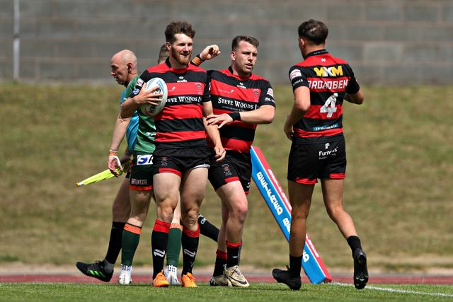 Ryan Shaw of Barrow Raiders celebrates his first try during the Betfred Championship match Hunslet RLFC vs Barrow Raiders at South Leeds Stadium, Leeds, United Kingdom, 22nd June 2025

(Photo by Sam Eaden/News Images)