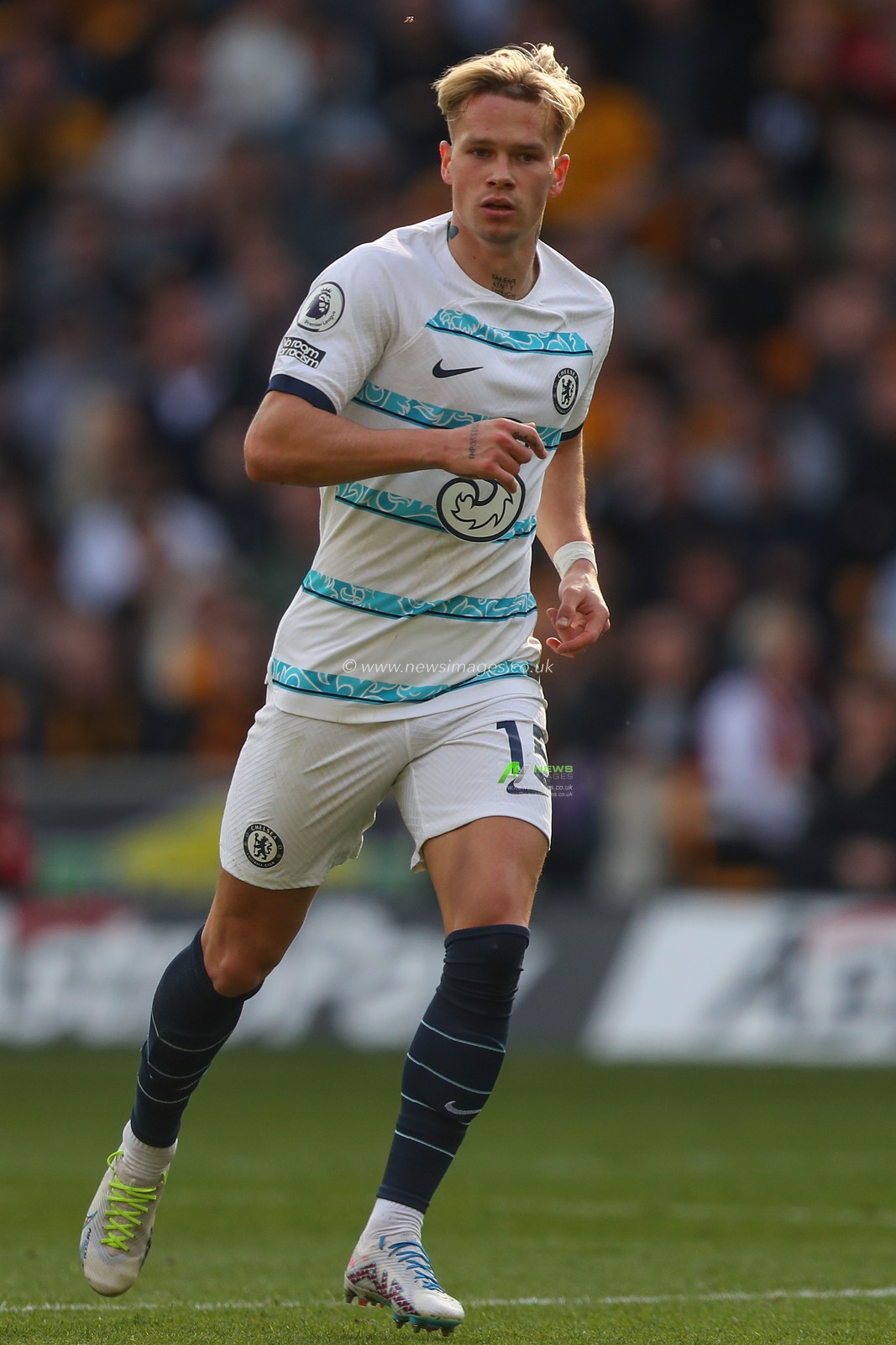 Mykhaylo Mudryk #15Â of Chelsea during the Premier League match Wolverhampton Wanderers vs Chelsea at Molineux, Wolverhampton, United Kingdom, 8th April 2023

(Photo by Gareth Evans/News Images)