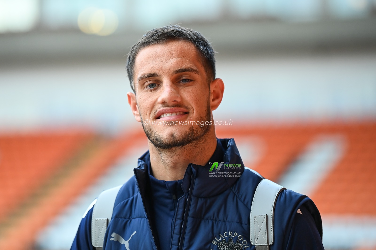 Jerry Yates #9 of Blackpool arrives ahead of the Sky Bet Championship match Blackpool vs Hull City at Bloomfield Road, Blackpool, United Kingdom, 19th October 2022

(Photo by Craig Thomas/News Images)