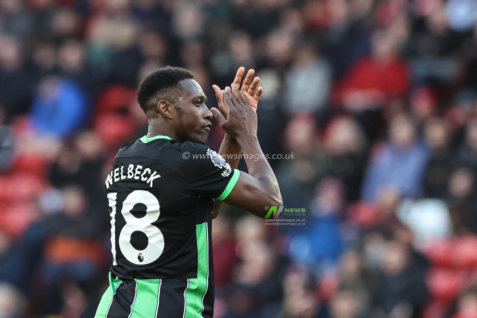 Danny Welbeck of Brighton & Hove Albion applauds the travelling fans during the Premier League match Sheffield United vs Brighton and Hove Albion at Bramall Lane, Sheffield, United Kingdom, 18th February 2024

(Photo by Mark Cosgrove/News Images)