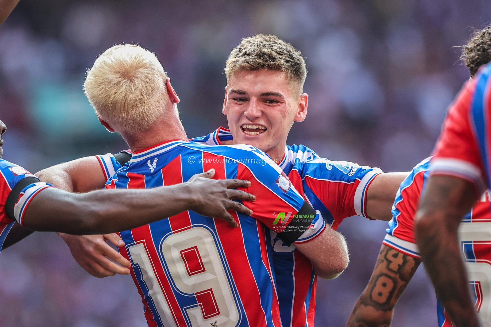 Justin Devenny of Crystal Palace celebrates hiis penalty to win the FA Community Shield for Crystal Palace during the The FA Community Shield match Crystal Palace vs Liverpool at Wembley Stadium, London, United Kingdom, 10th August 2025

(Photo by Alfie Cosgrove/News Images)