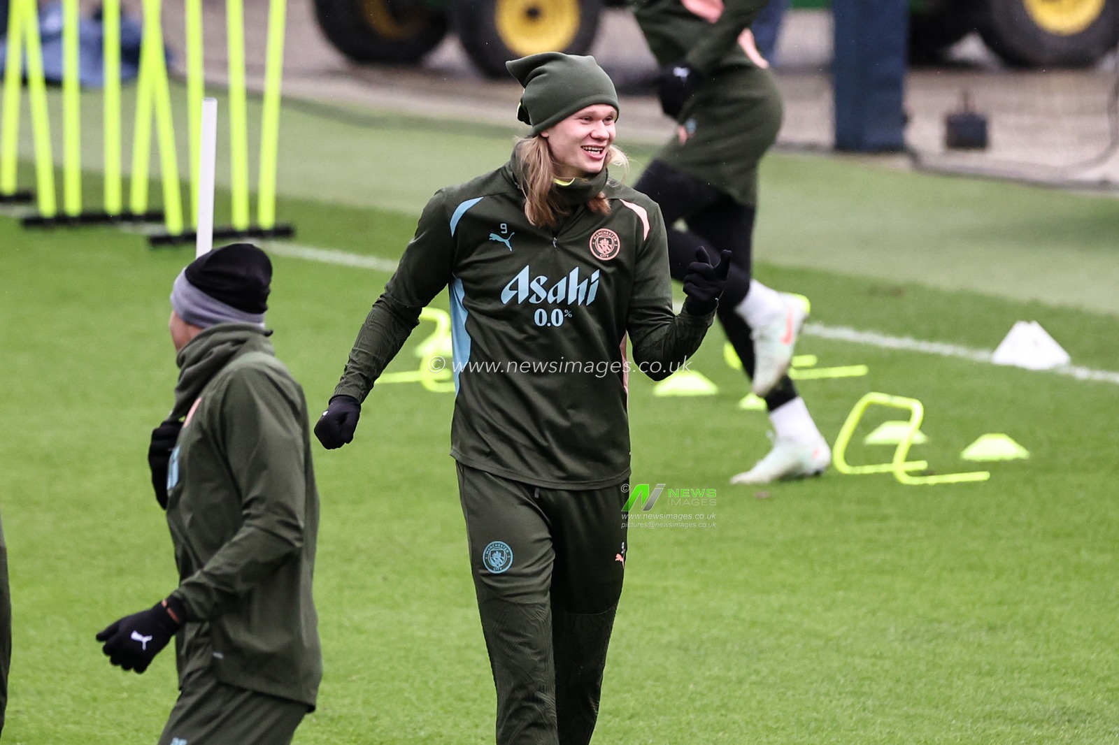 Erling Haaland of Manchester City during the UEFA Champions League Manchester City Training session at Etihad Campus, Manchester, United Kingdom, 10th February 2025

(Photo by Mark Cosgrove/News Images)