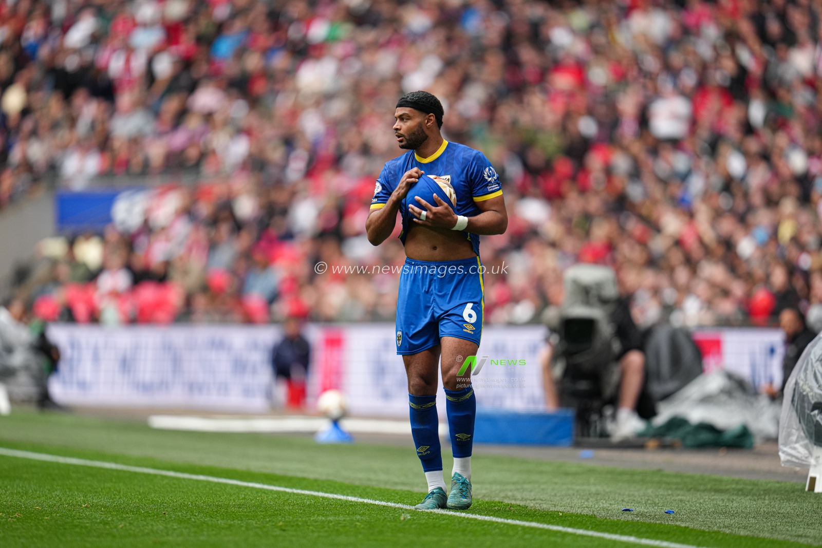 Ryan Johnson of AFC Wimbledon during the Sky Bet League 2 Playoff Final match AFC Wimbledon vs Walsall at Wembley Stadium, London, United Kingdom, 26th May 2025

(Photo by Harvey Murphy/News Images)