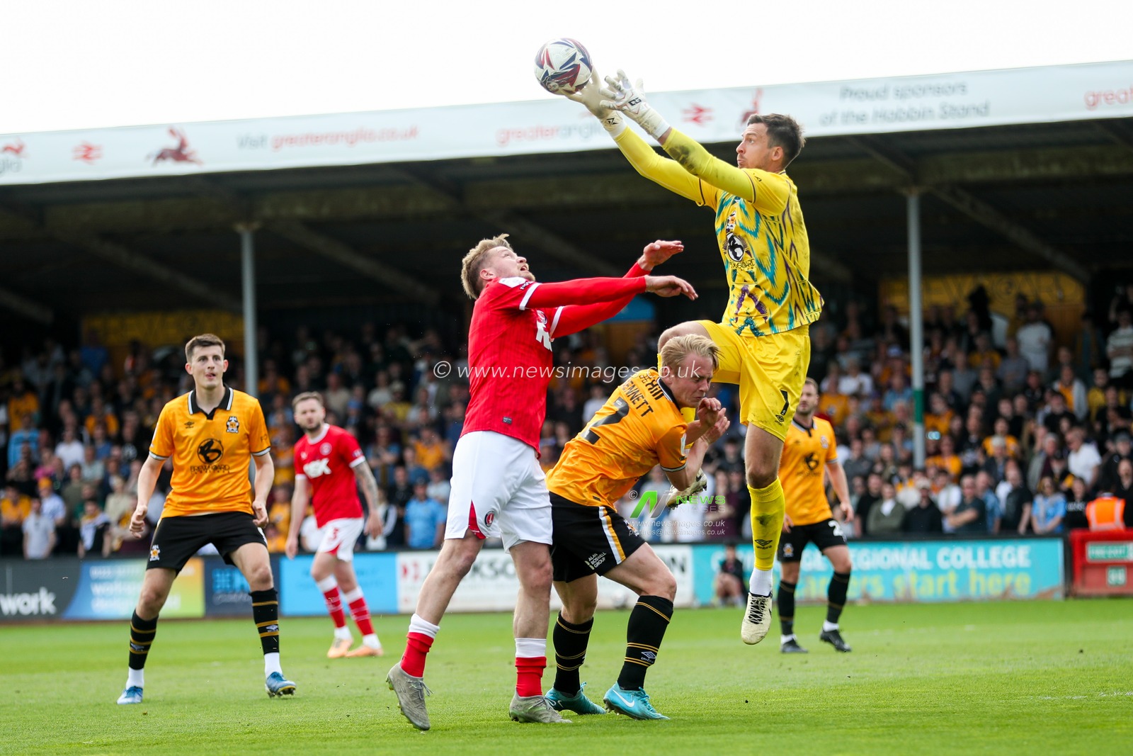 Jack Stevens of Cambridge United makes a save during the Sky Bet League 1 match Cambridge United vs Charlton Athletic at Cledara Abbey Stadium, Cambridge, United Kingdom, 12th April 2025

(Photo by Izzy Poles/News Images)