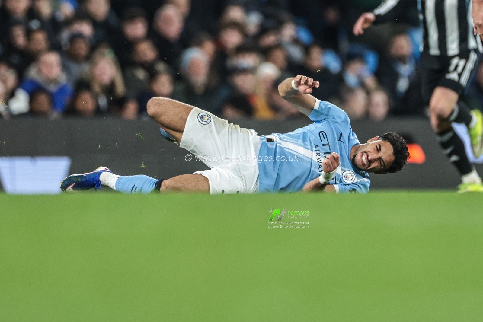 Omar Marmoush of Manchester City hurts himself after taking a shot on goal during the Carabao Cup Semi-Final second leg match Manchester City vs Newcastle United at Etihad Stadium, Manchester, United Kingdom, 4th February 2026

(Photo by Mark Cosgrove/News Images)