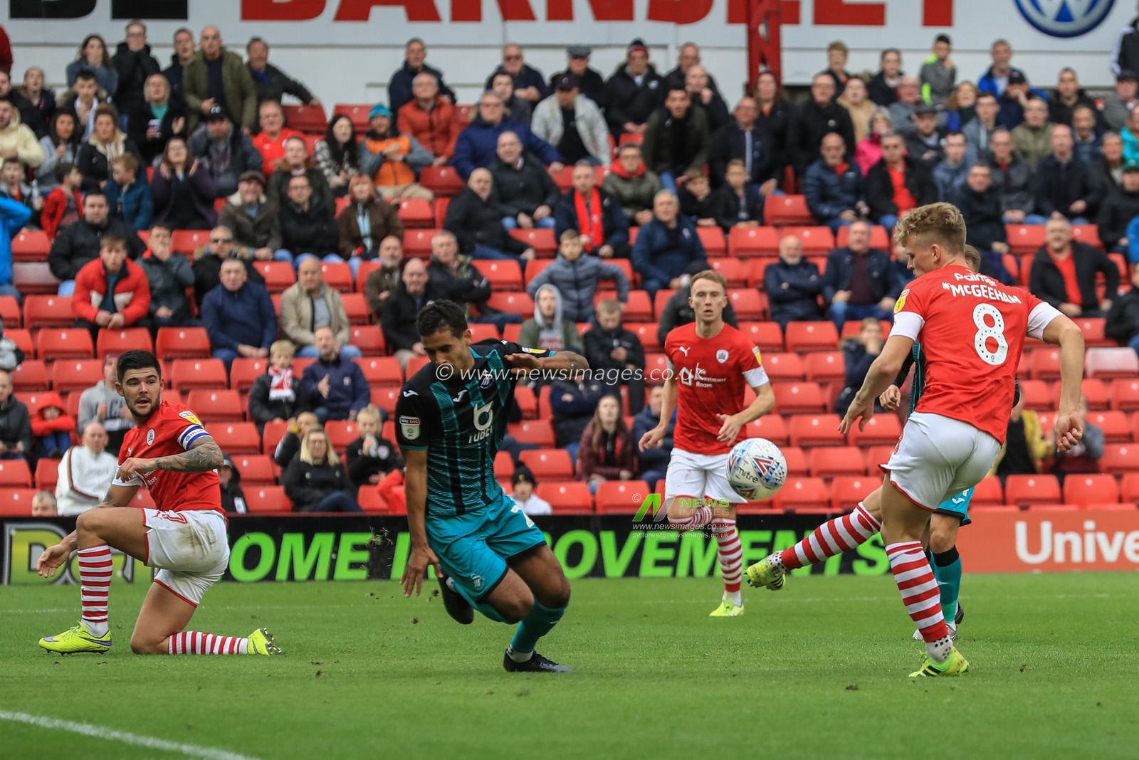 19th October 2019, Oakwell, Barnsley, England; Sky Bet Championship, Barnsley v Swansea City : Cameron McGeehan (8) of Barnsley sees his close range shot go over the bar 

Credit: Mark Cosgrove/News Images