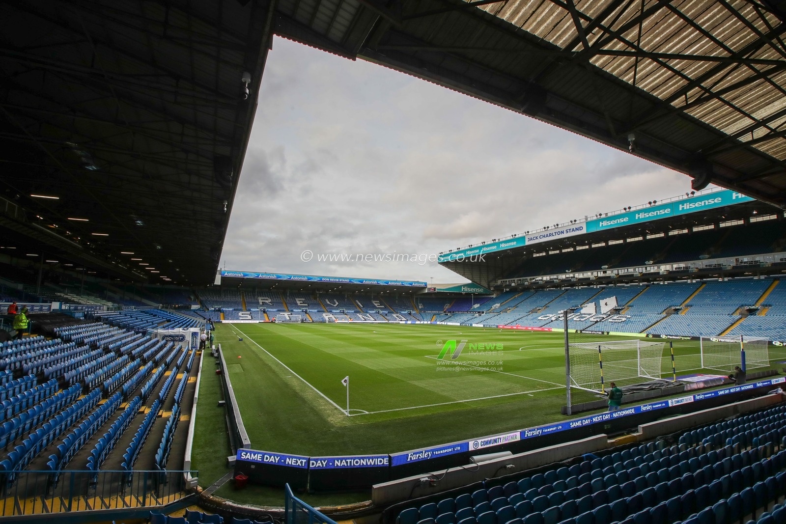 A general view inside Elland Road Stadium ahead of the Sky Bet Championship match Leeds United vs Queens Park Rangers at Elland Road, Leeds, United Kingdom, 4th October 2023

(Photo by James Heaton/News Images)