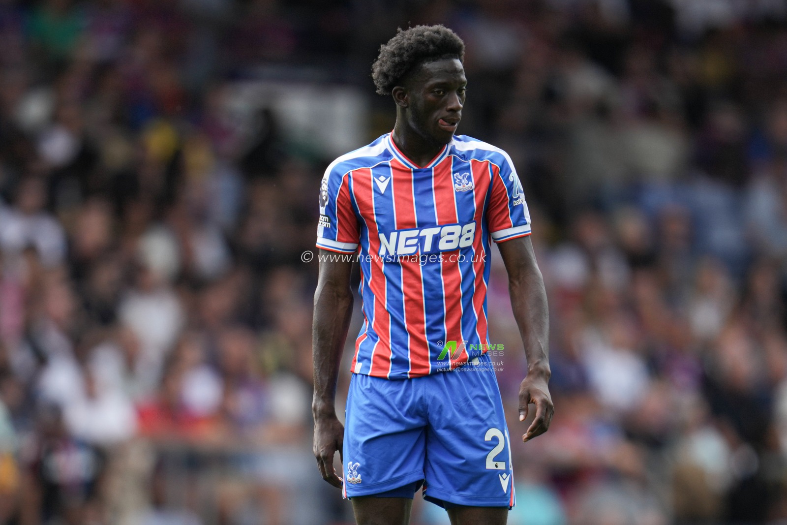 Romain Esse of Crystal Palace during the Premier League match Crystal Palace vs Nottingham Forest at Selhurst Park, London, United Kingdom, 24th August 2025

(Photo by Harvey Murphy/News Images)
