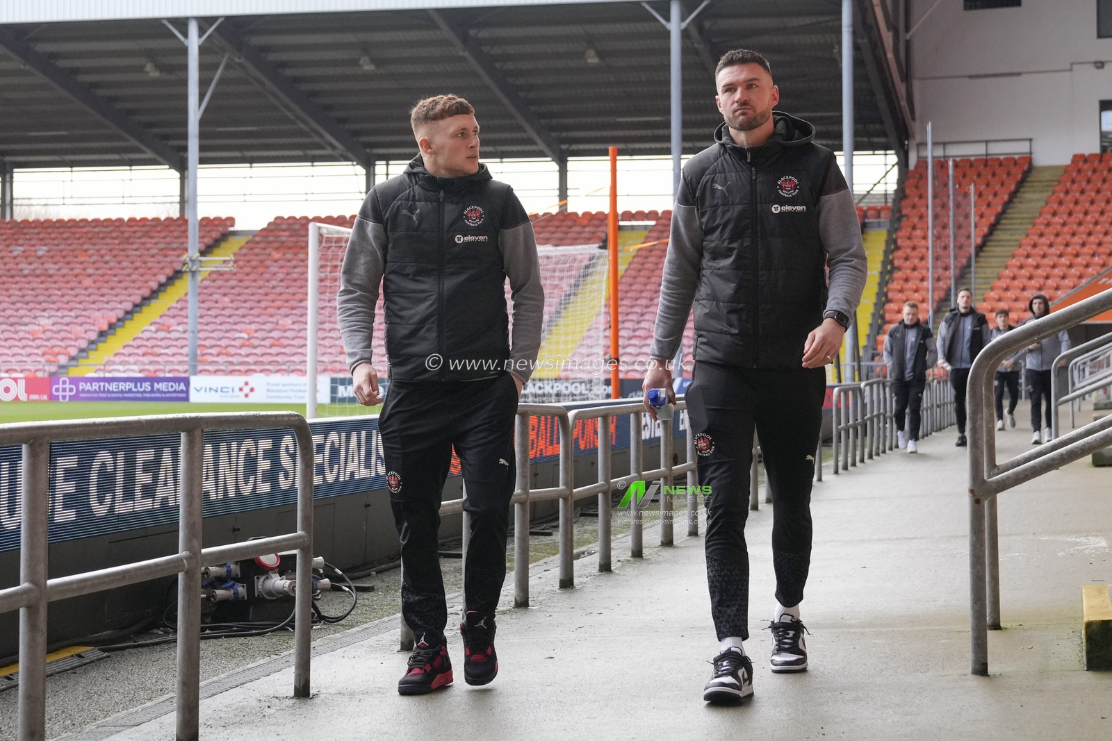 Oliver Casey of Blackpool and Richard O'Donnell of Blackpool arrives at the stadium before the Sky Bet League 1 match Blackpool vs Oxford United at Bloomfield Road, Blackpool, United Kingdom, 10th February 2024

(Photo by Steve Flynn/News Images)