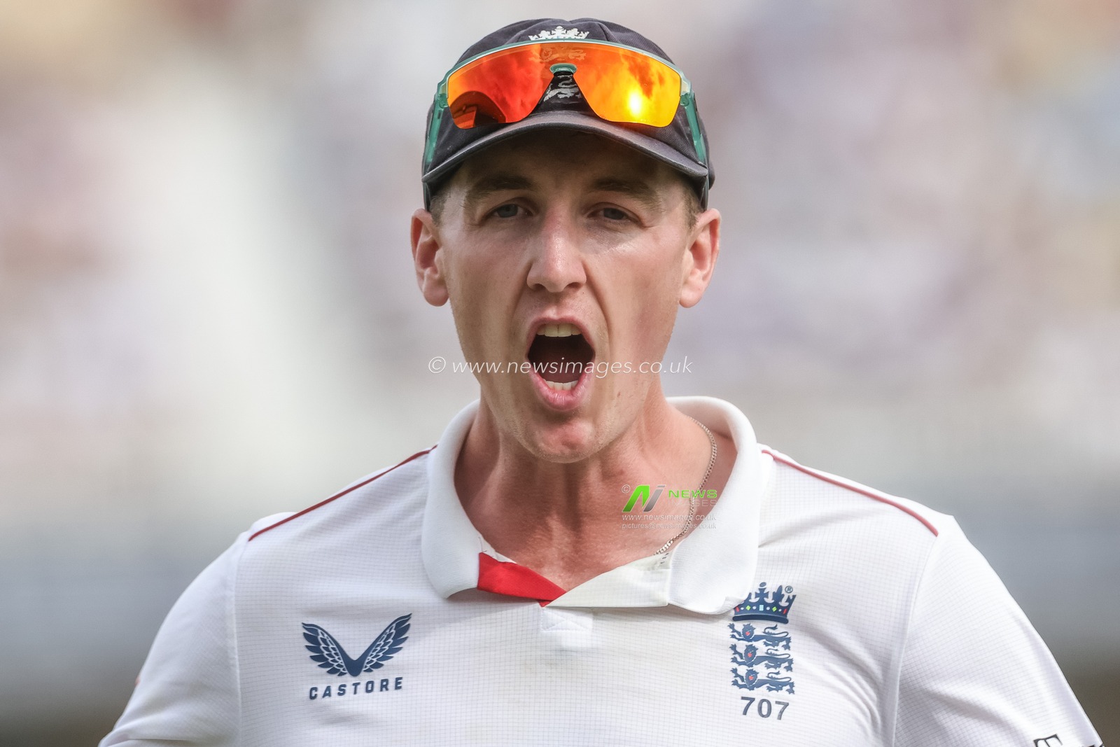 Harry Brook of England reacts as he fails to stop a boundary during the 3rd Rothesay Test Match Day 3 match England vs New Zealand at Trent Bridge, Nottingham, United Kingdom on 27 June 2026

(Photo by Mark Cosgrove/News Images)
