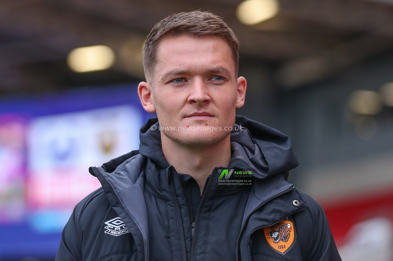 Callum Elder #3 of Hull City arrives ahead of the Sky Bet Championship match Bristol City vs Hull City at Ashton Gate, Bristol, United Kingdom, 25th February 2023

(Photo by Gareth Evans/News Images)