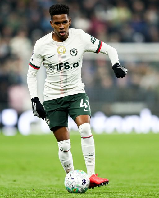 Estevao of Chelsea with ball at his feet during the Premier League match Everton vs Chelsea at Hill Dickinson Stadium, Liverpool, United Kingdom on 21 March 2026

(Photo by Jorge Horsted/News Images)