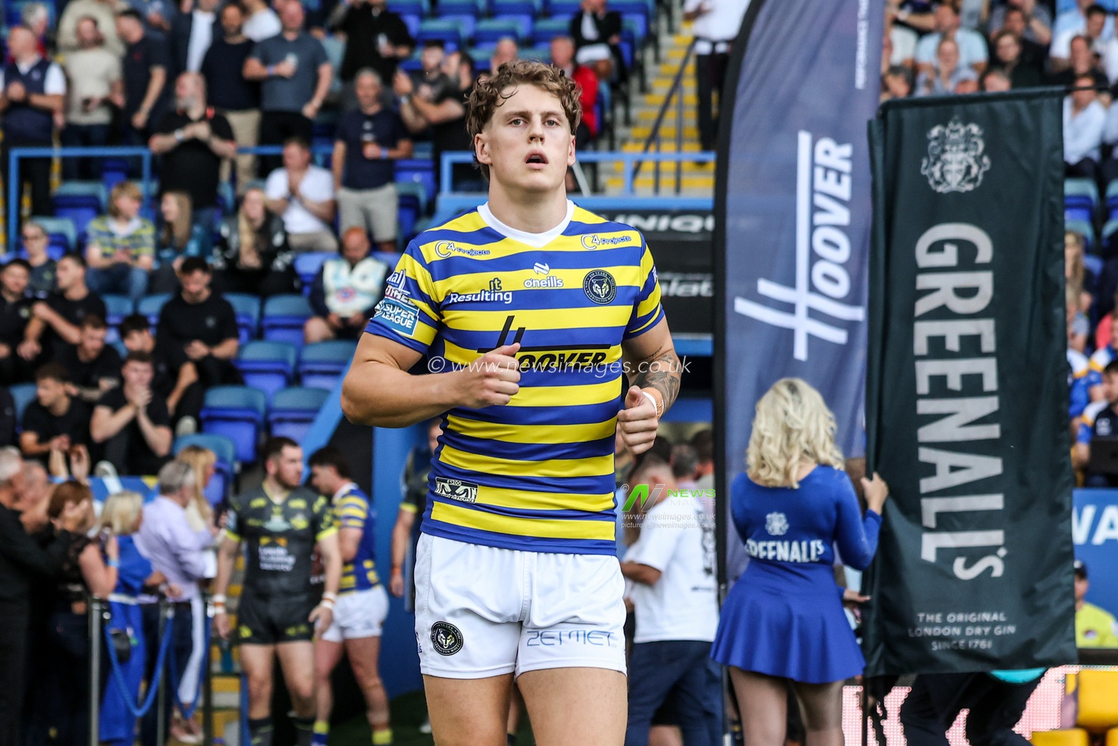 Arron Lindop of Warrington Wolves comes out for the game during the Betfred Super League round 15 match Warrington Wolves vs Leeds Rhinos at The Halliwell Jones Stadium, Warrington, United Kingdom on 18 June 2026

(Photo by Alfie Cosgrove/News Images)