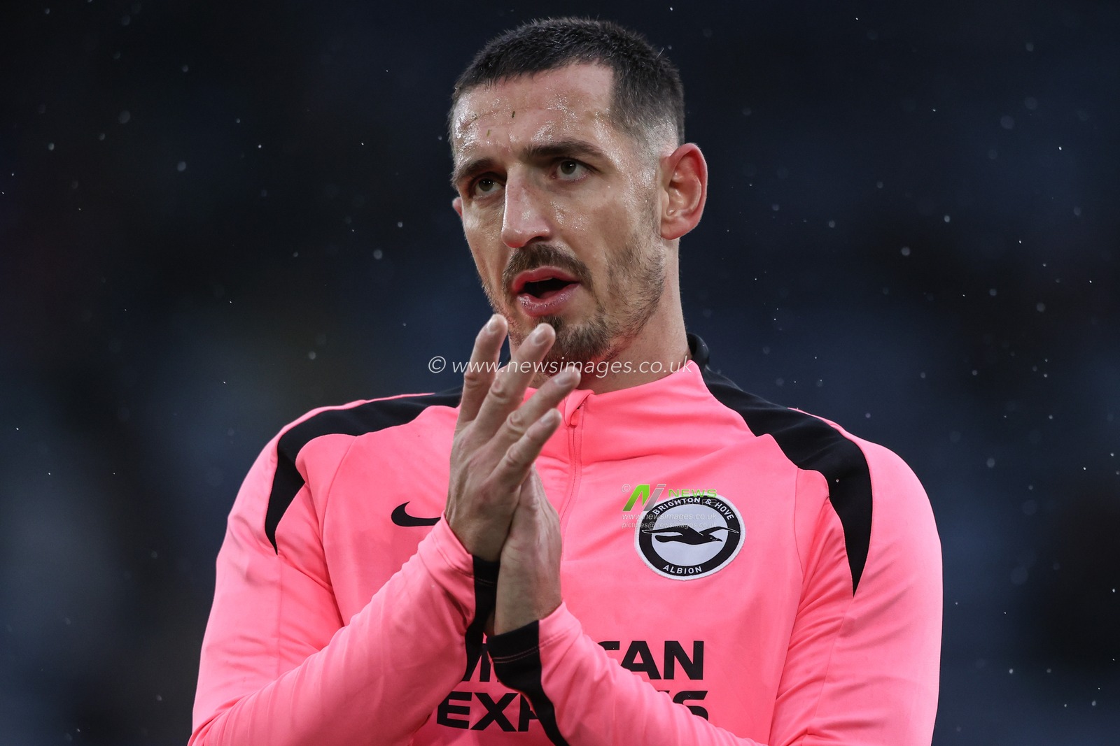 Lewis Dunk of Brighton & Hove Albion in the pregame warmup session during the Premier League match Leicester City vs Brighton and Hove Albion at King Power Stadium, Leicester, United Kingdom, 8th December 2024

(Photo by Alfie Cosgrove/News Images)